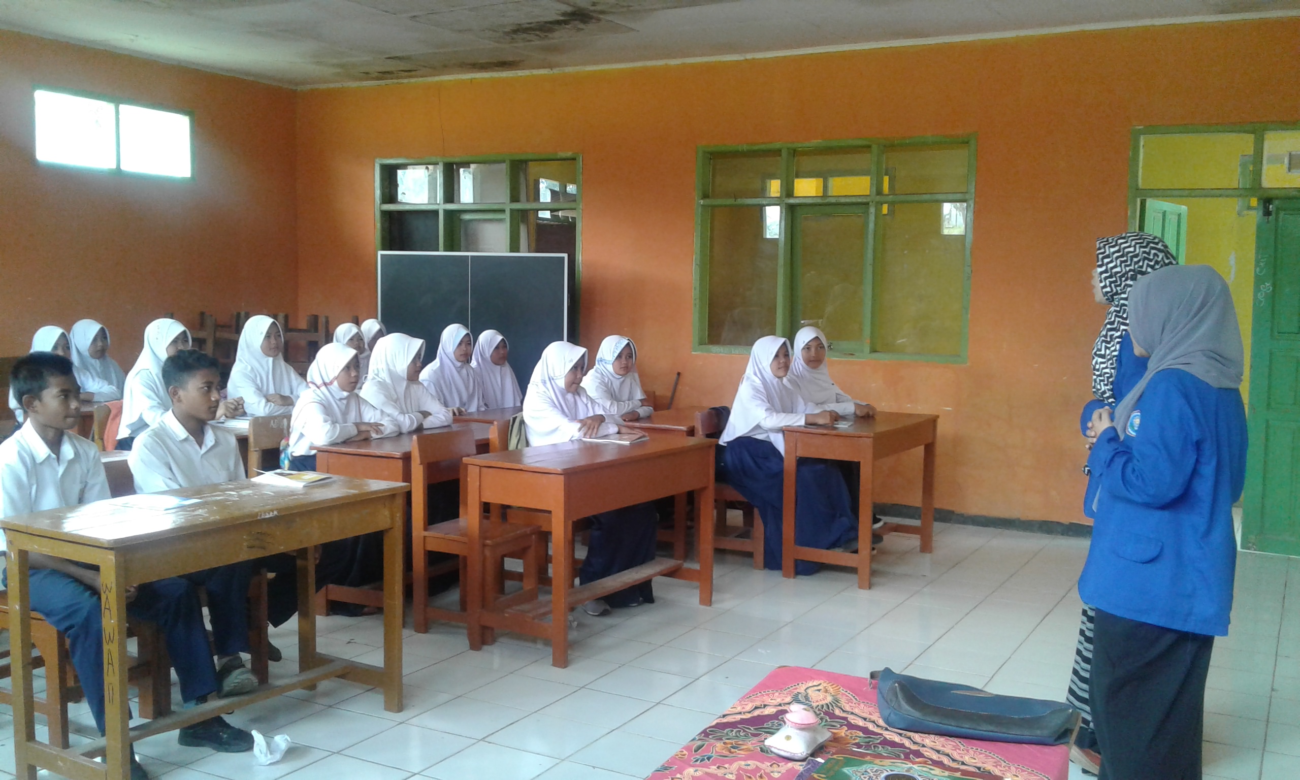 Sosialisasi ke-SMP Muhammadiyah "KKN Kelompok 3"